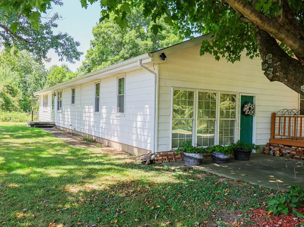 4566 W State Road 56, Scottsburg, IN 47170