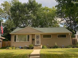 8209 W Custer Ave, Milwaukee, WI 53218