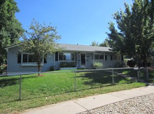 2883 Merry Ln, Colorado Springs, CO 80909