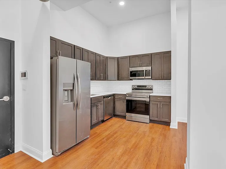 1406 Fairmount Ave #3 — Photo 3