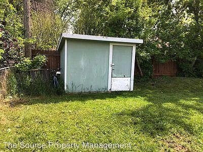 408 Smith St — Photo 27