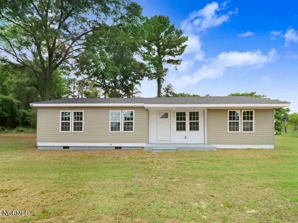 514 Durham Lake Road, Dudley, NC 28333