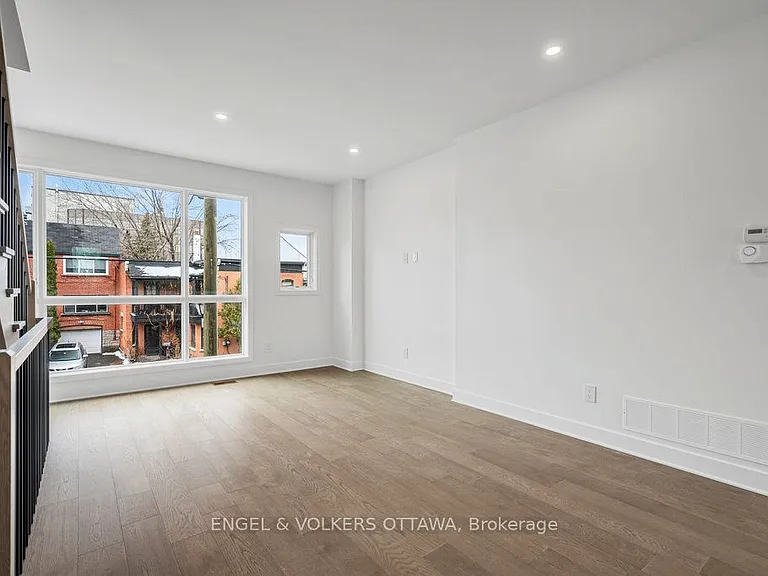 71 Parent Ave — Photo 25