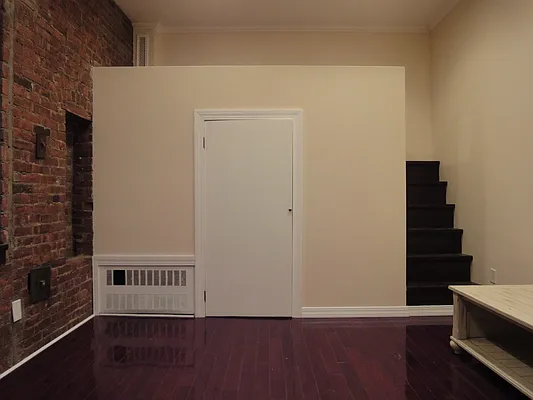 Rented by Corcoran | media 2