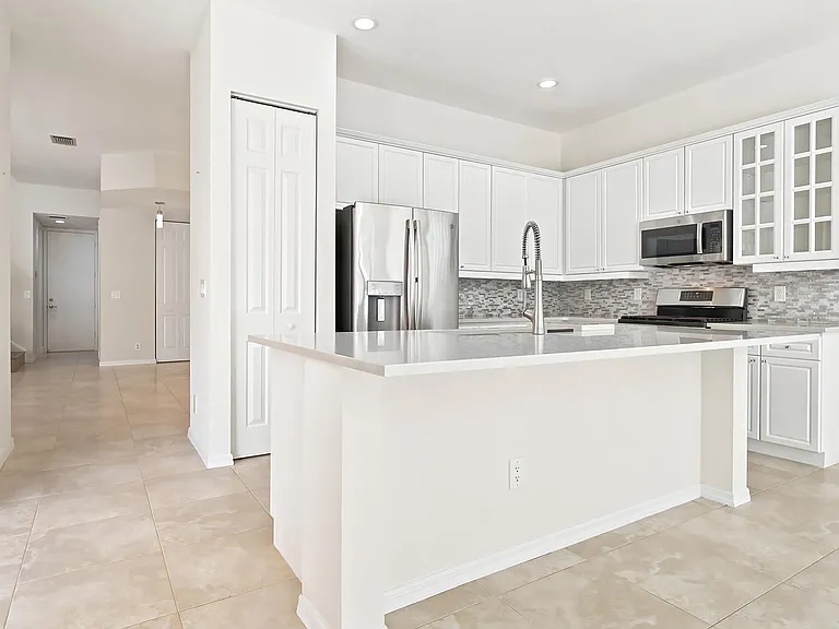 207 Isle Verde Way — Photo 21
