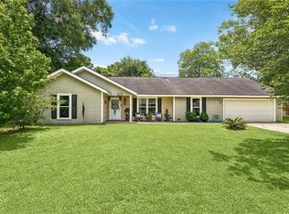 517 Barbara Pl, Mandeville, LA 70448