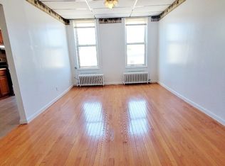 60-27 Myrtle Ave #3B, Ridgewood, NY 11385