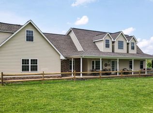 1757 Daniels Run Rd NE, Check, VA 24072