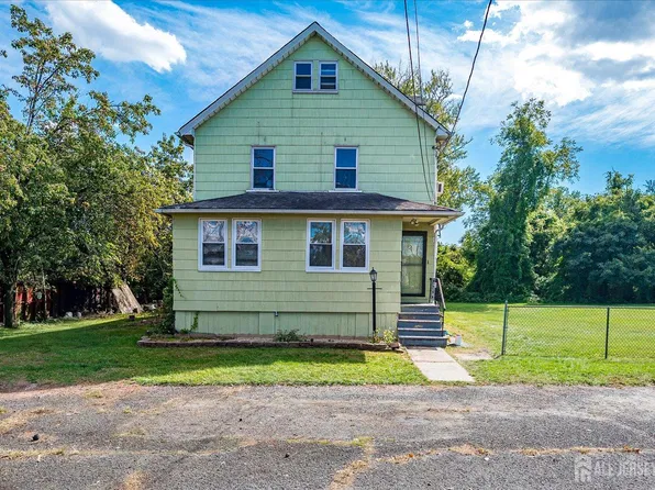 1144 Ball Pl, South Plainfield, NJ 07080