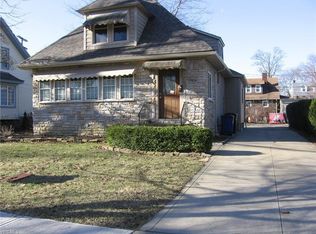 17824 Landseer Rd, Cleveland, OH 44119