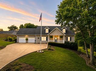 109 Eiger Ct, Columbia, TN 38401
