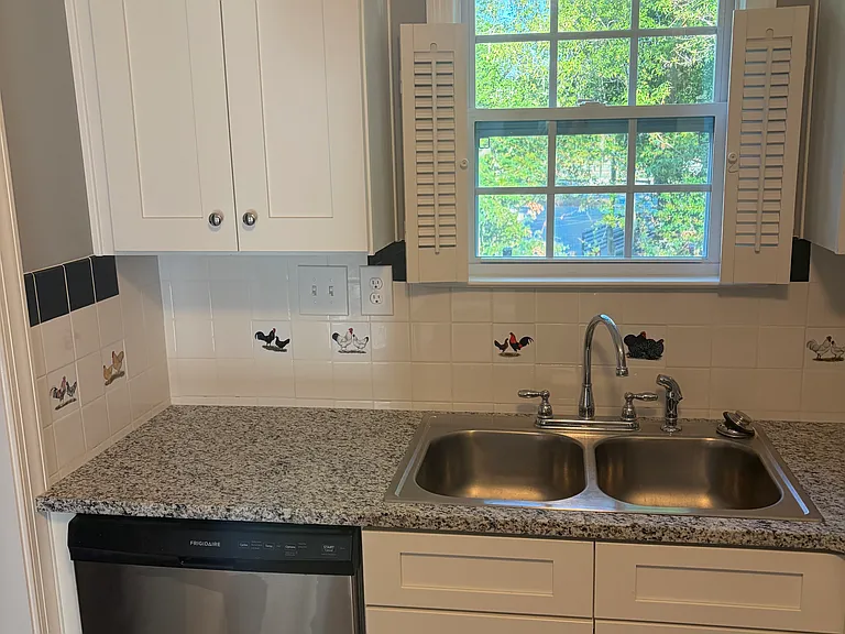 406 Talaflo St — Photo 30