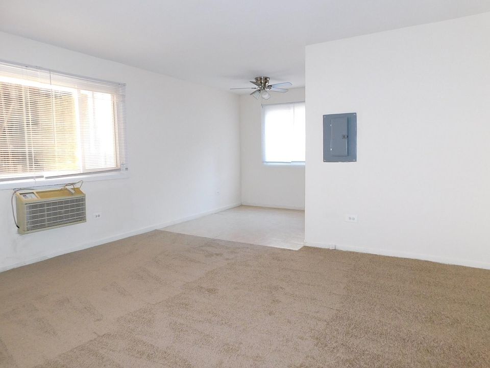 1st image of 913.5 Hinman Ave #1N
