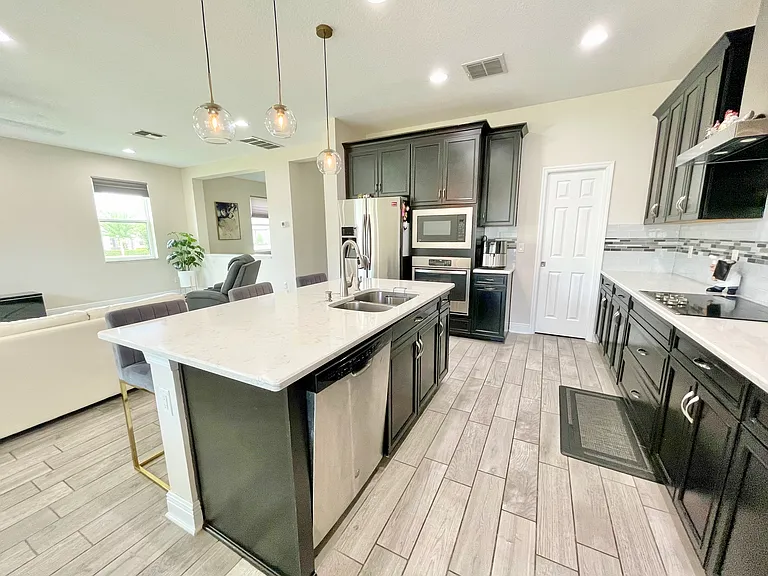 19340 Breynia Dr — Photo 9