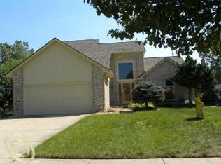 11168 Windmill Ct, Sterling Heights, MI 48313