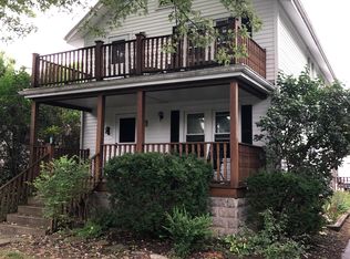 58 Richfield Rd, Williamsville, NY 14221