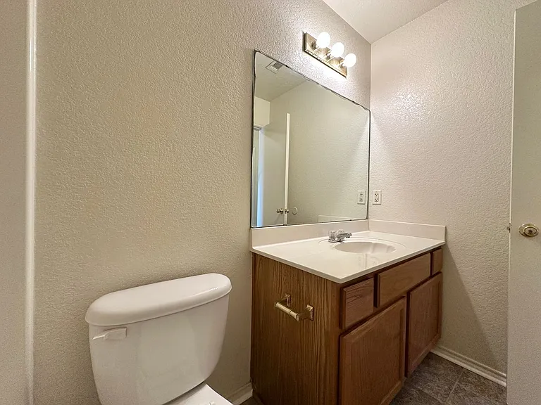 5202 Lauren Lea Dr — Photo 17