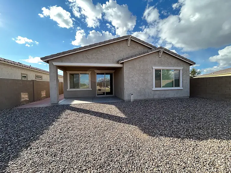 939 S 200th Ln — Photo 9