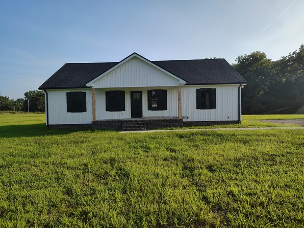 1164 Shiloh Rd, Lafayette, TN 37083