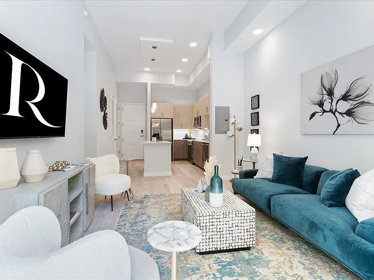 Riverstone Palm Beach — Photo 29