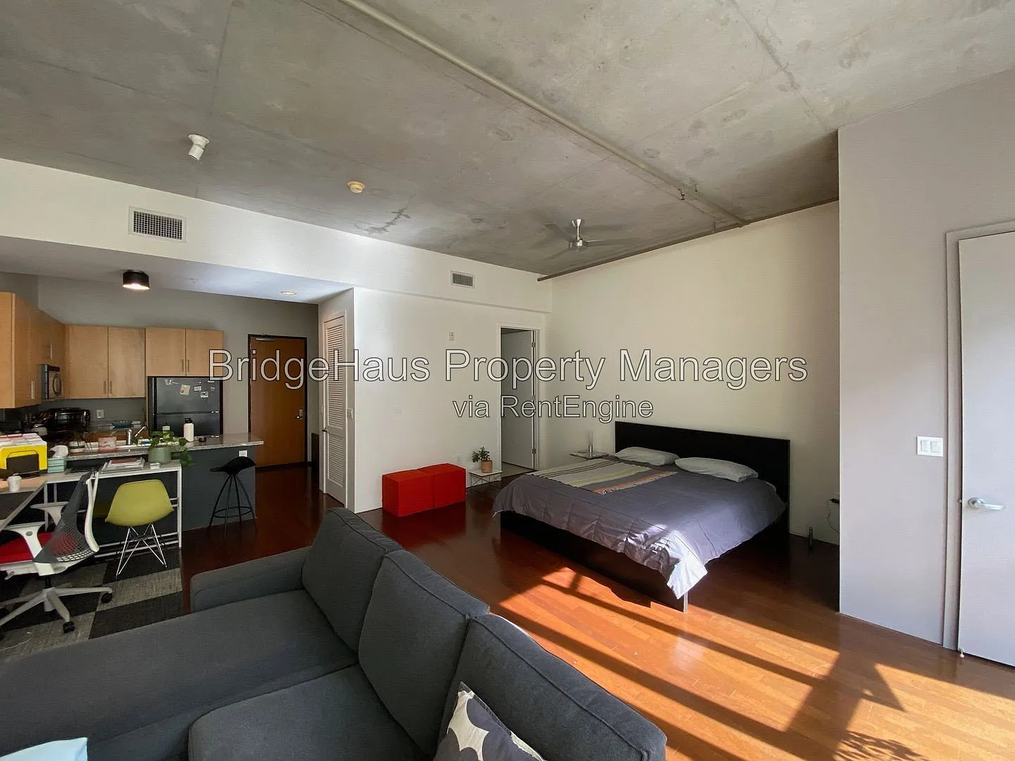 Studio, 1.0 bath, 718 sqft, $2,200 — Photo 4