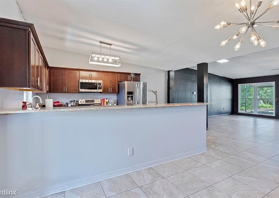 1st image of 3013R Dellwood Dr