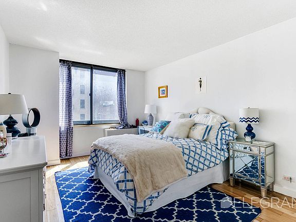 4th image of 159 E 30th St APT 4B