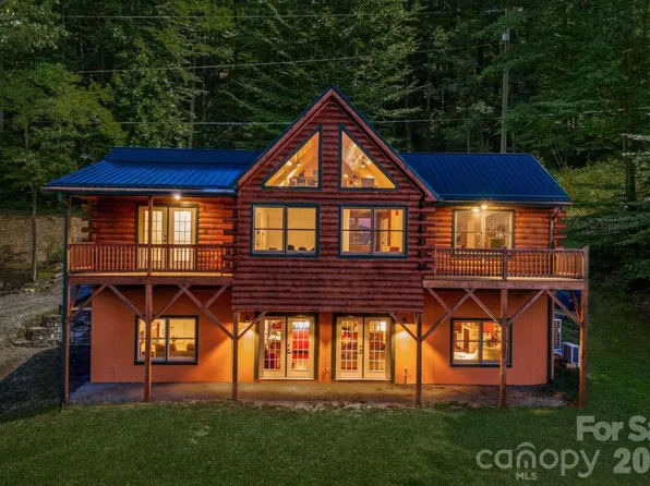 382 Paint Fork Rd, Barnardsville, NC 28709