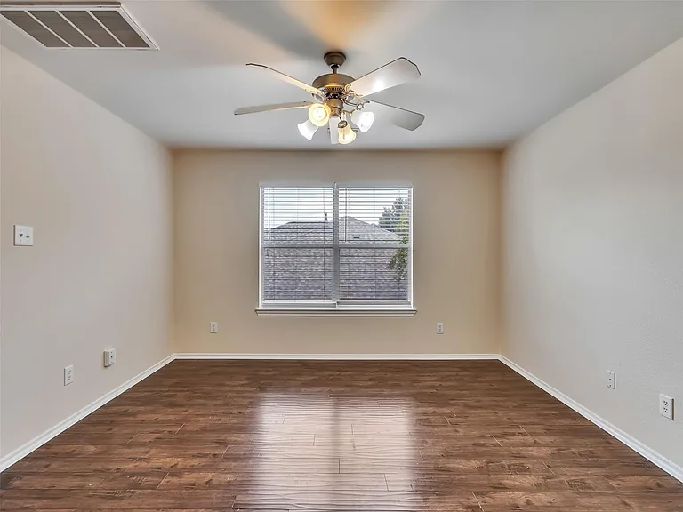 4203 Keystone Trl — Photo 24