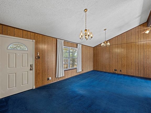 4th image of 613 Harper Rd