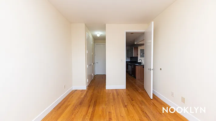 Rented by Nooklyn NYC LLC | media 9