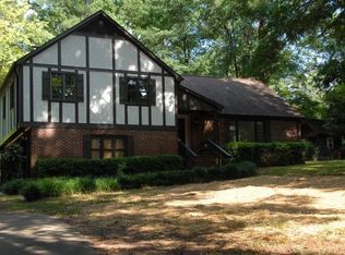 311 Hunting Rd, Greenwood, SC 29646