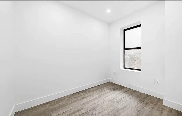 Rented by Corcoran | media 11