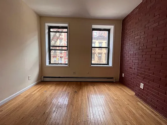 Rented by Keller Williams NYC | media 19