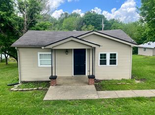 2509 Walling Rd, Springfield, TN 37172