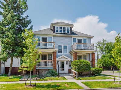 1447 Wayburn St, Grosse Pointe Park, MI, 48230