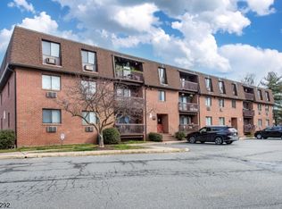 9 Montgomery St UNIT A13, Belleville, NJ 07109