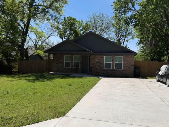 1309 W Texas St