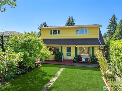 13415 Corliss Avenue N, Seattle, WA, 98133