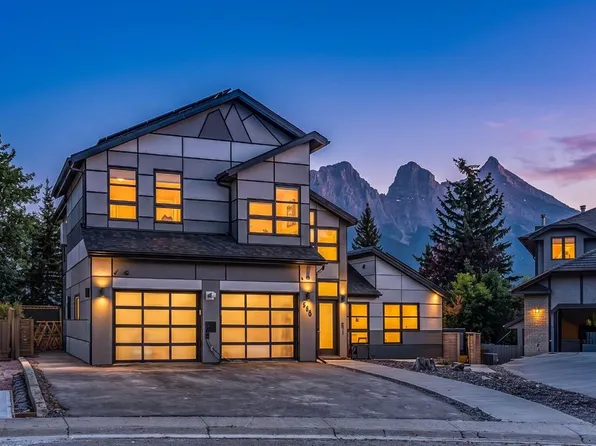 258 NW Grizzly Cres, Canmore, AB T1W 1B5