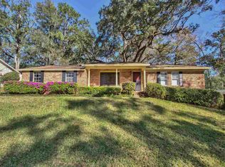 1903 Nelson Cir W, Tallahassee, FL 32303