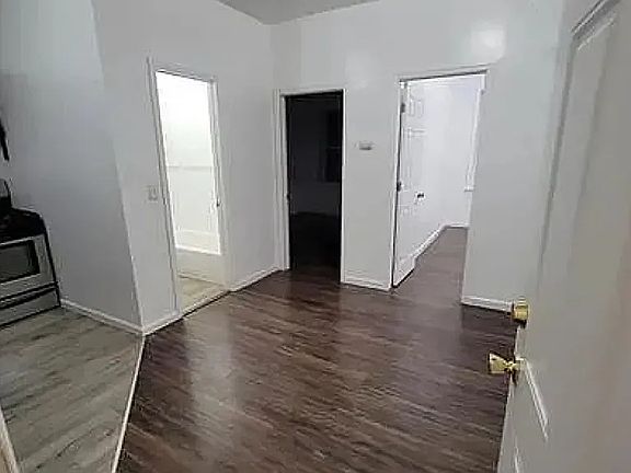 4th image of 812 Clinton Ave #1B