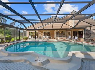 397 Edgemere Way N #11, Naples, FL 34105