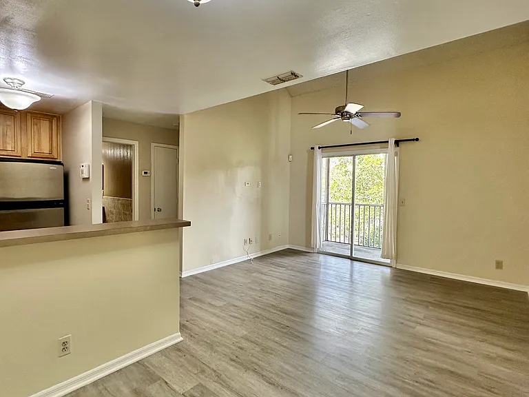 6004 Westgate Dr #6004 — Photo 7