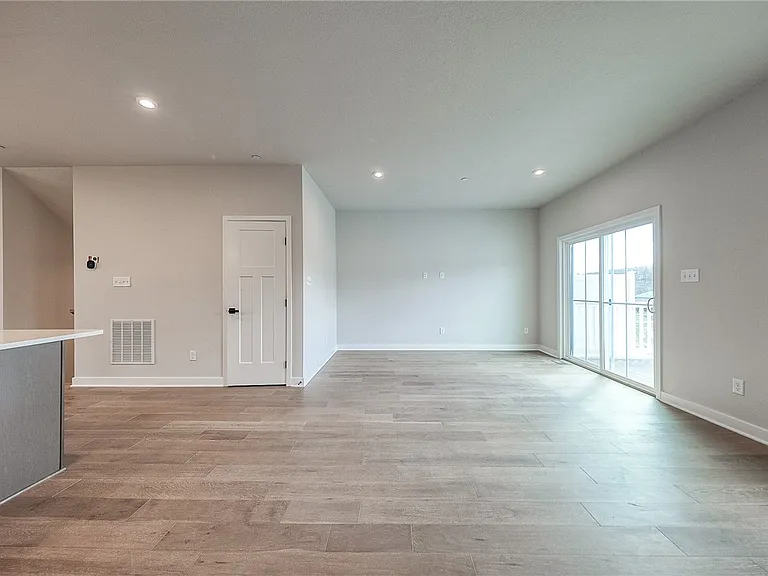 315 Telluride Ln — Photo 12