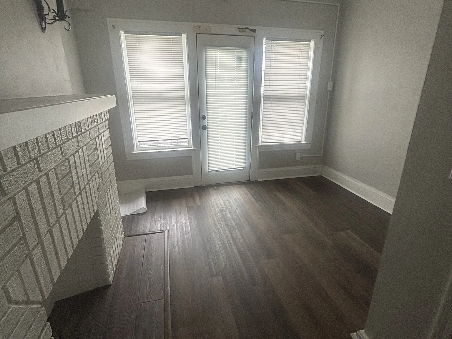 3320 East 139th Street - 4 — Photo 2