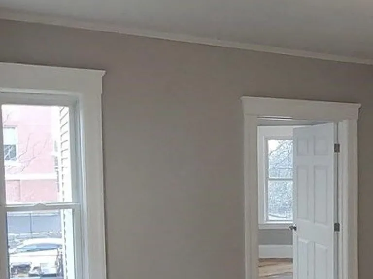 14 Harlow St #1 — Photo 4