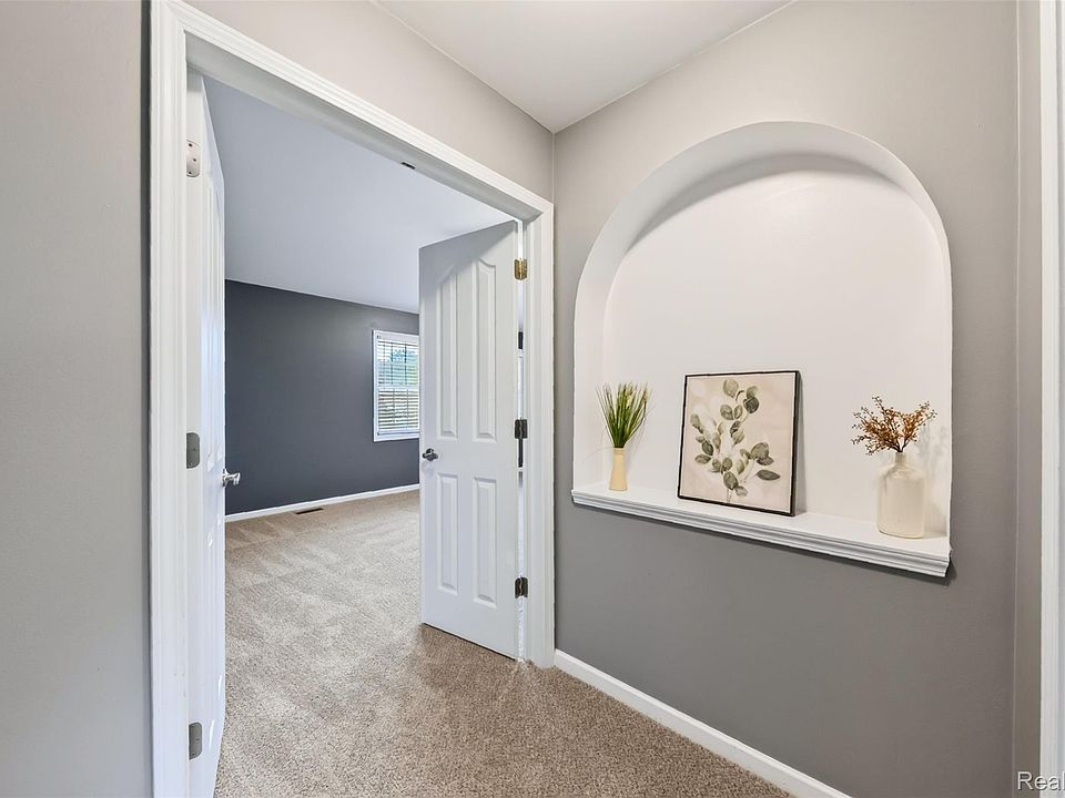 443 Lenox Dr, photo 23