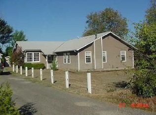 2877 Springbrook Rd, Medford, OR 97504