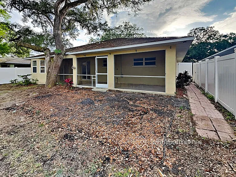 2021 Old Trevor Way — Photo 17